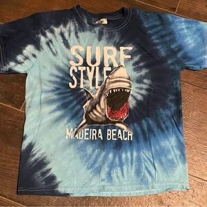 Surf Style Ocean Blue Graphic Tee